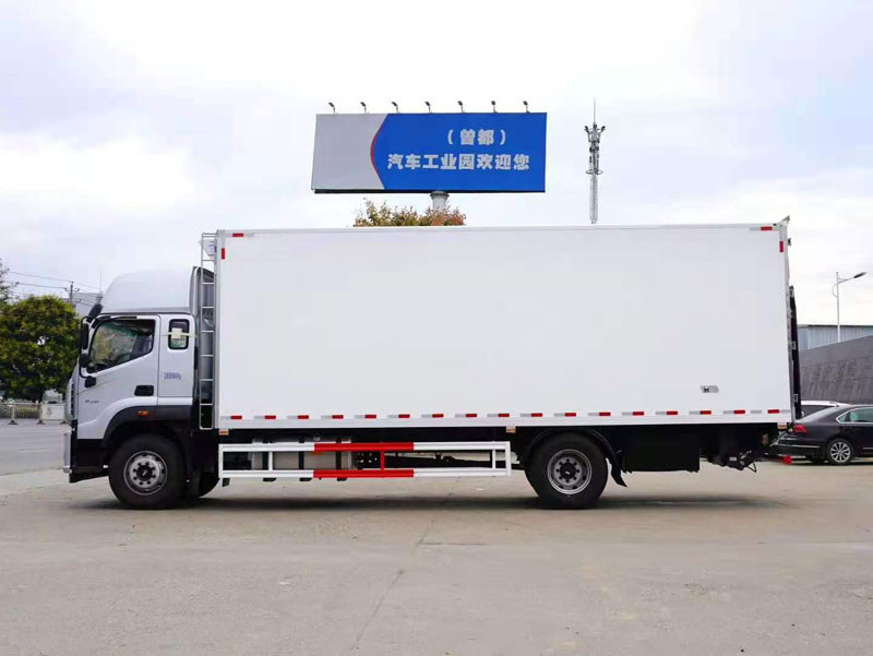 冷藏车价格18727976517